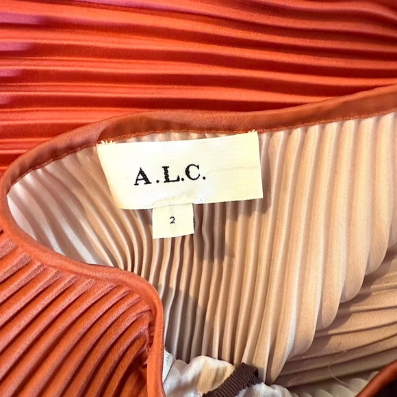 ALC Ariya Accordion Pleated Maxi Dress Ombré Dress - Size 2 (EUC) - Picture 10 of 12